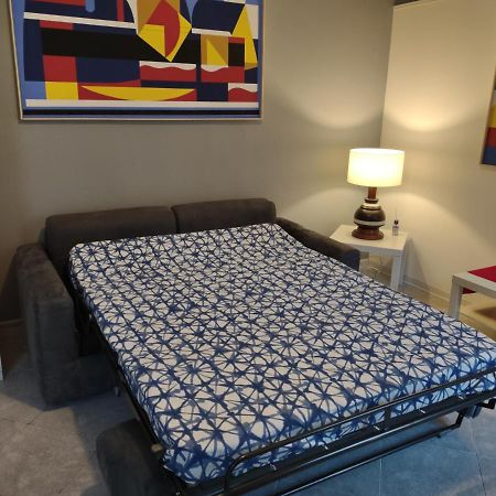 Central Apartment A Due Passi Dal Porto パレルモ エクステリア 写真