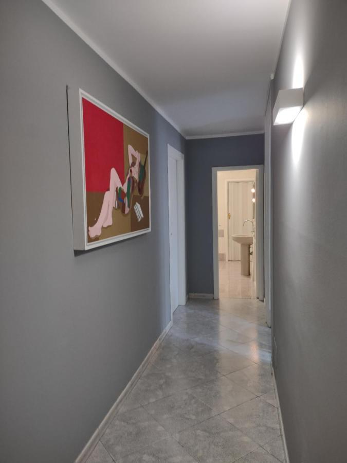 Central Apartment A Due Passi Dal Porto パレルモ エクステリア 写真